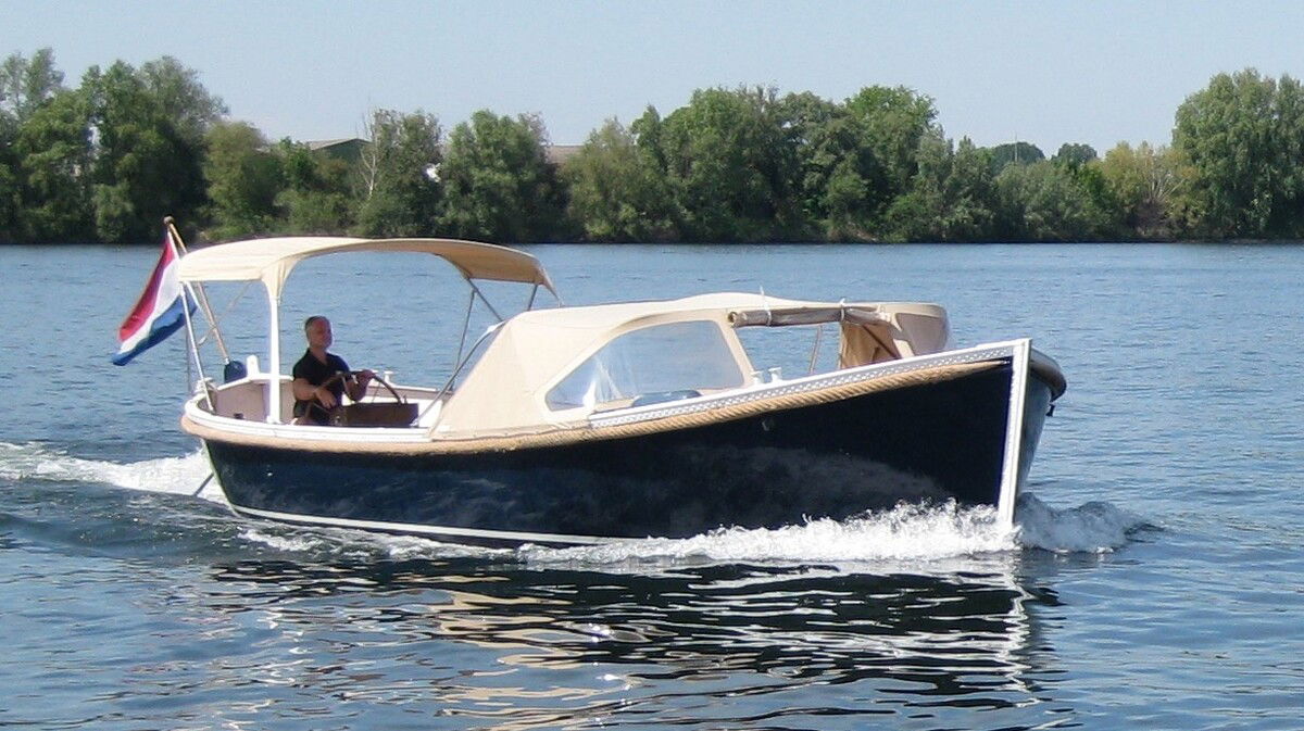 Ex-reddingssloep 975