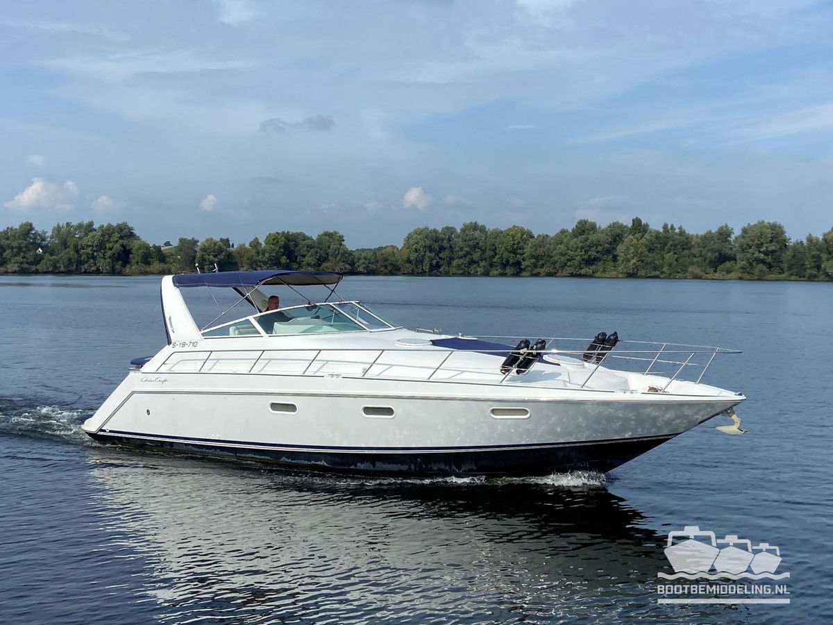 Chris Craft 380 CONTINENTAL