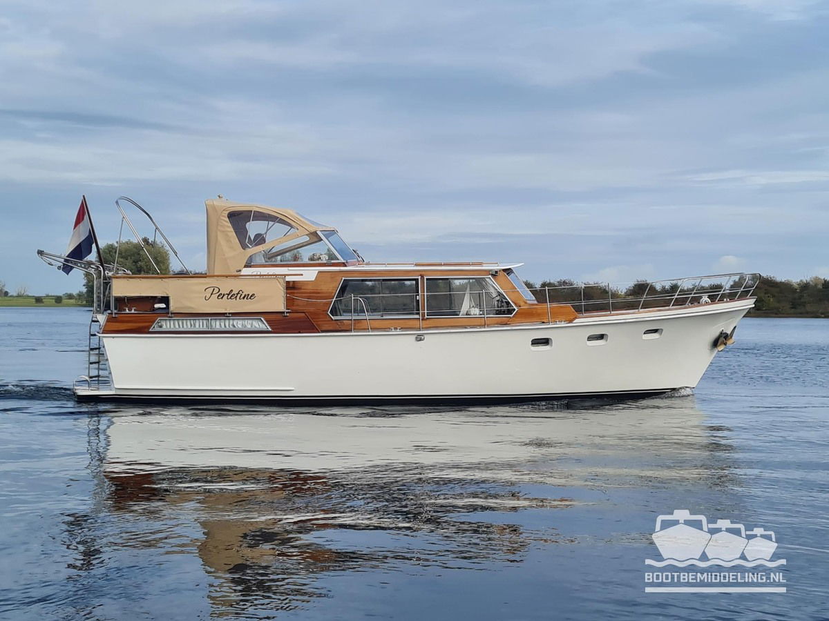 Lowland Princess 12.30