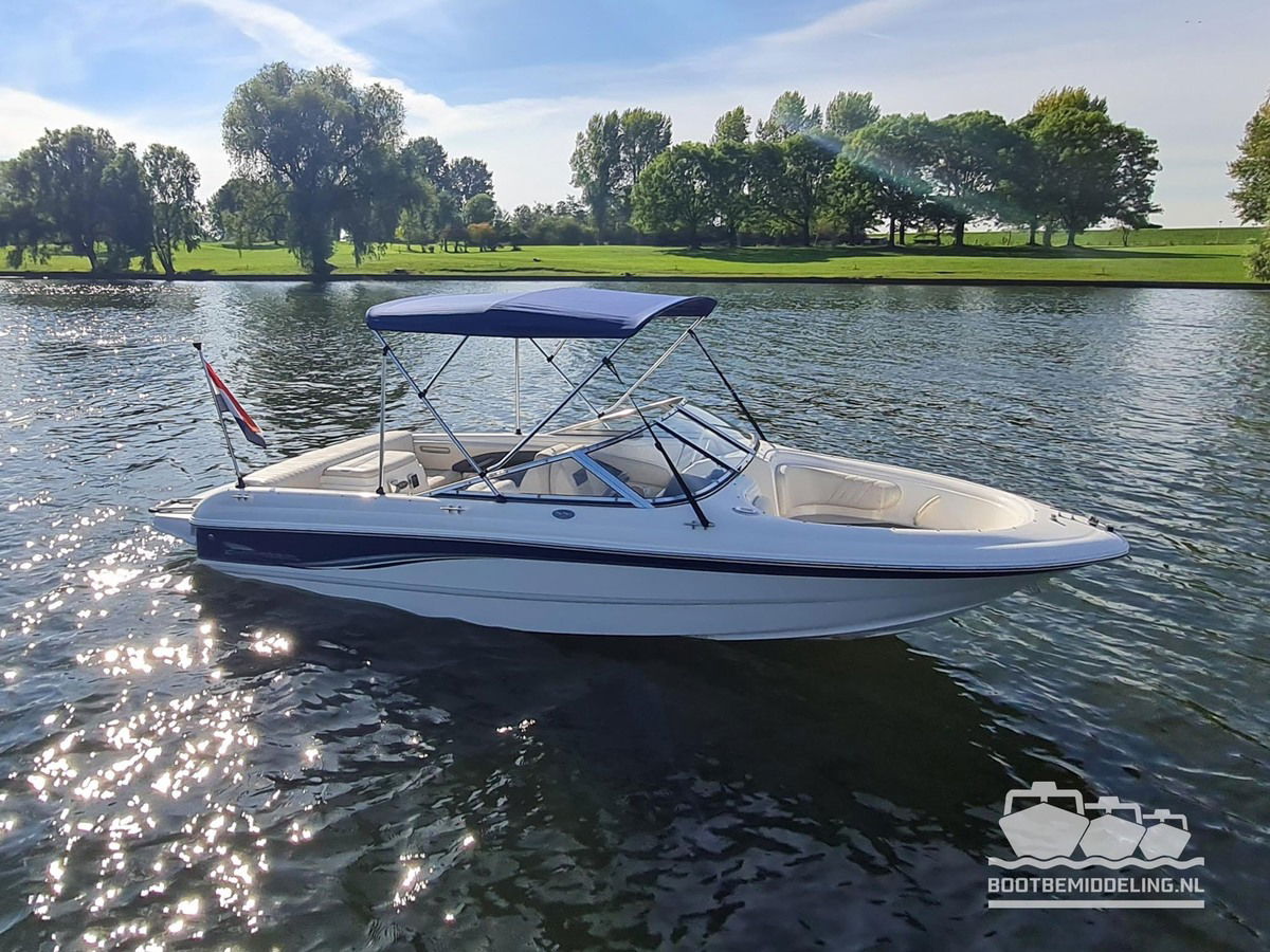 Chaparral 180 SSI