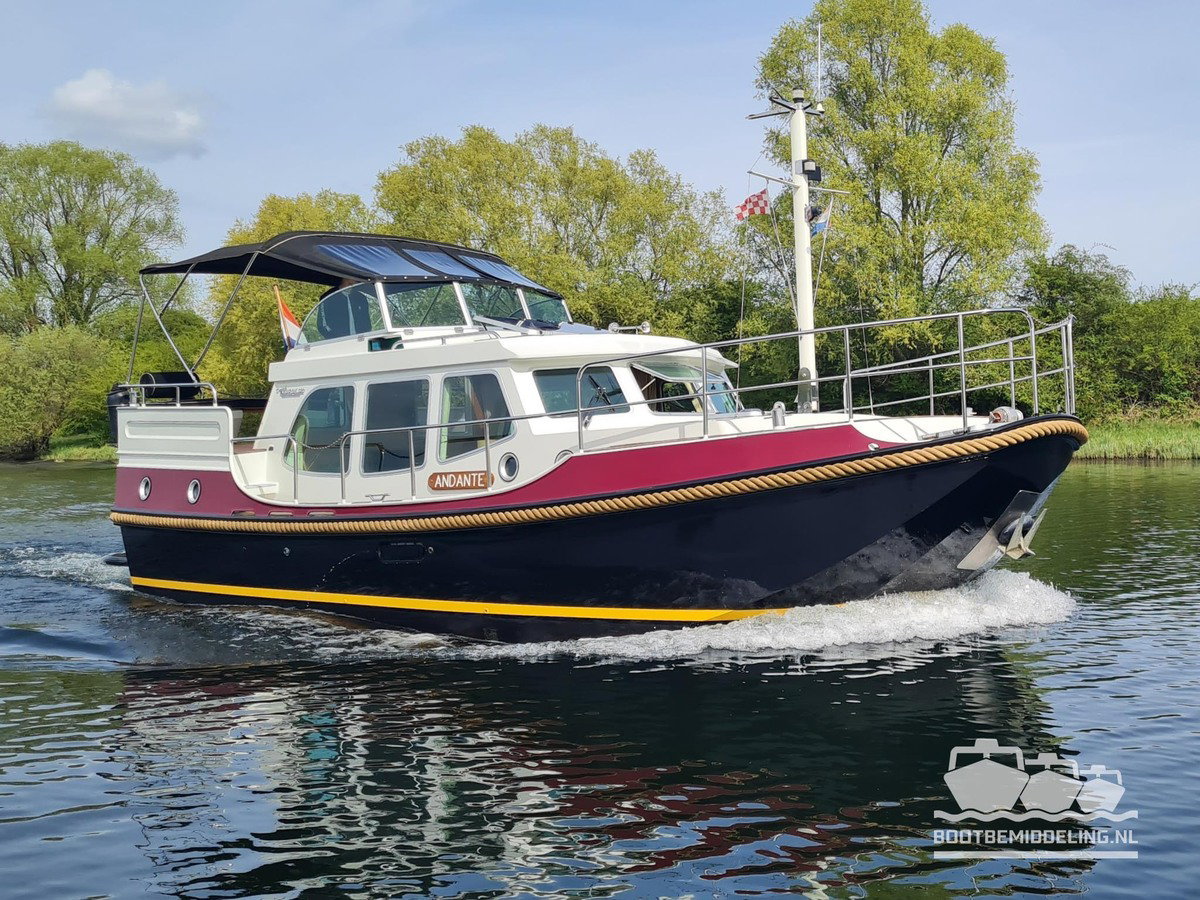 Linssen Dutch Sturdy 320 AC Royal